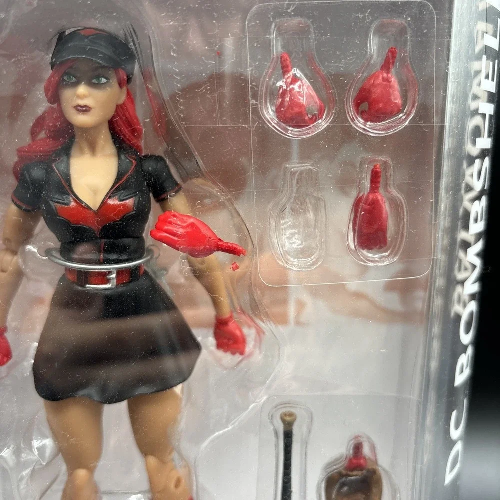 2017 DC Designer Series Bombshells Batwoman Figure Ant Lucia NIB/Sealed